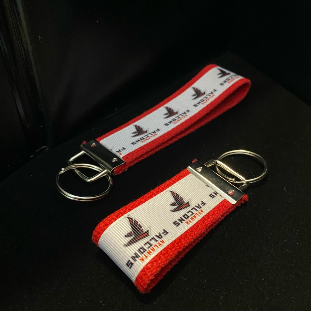 Falcons Key Chain/Fob Set (New) - Picture 3 of 4